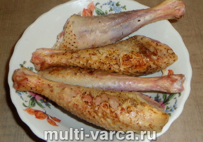 Булгур із курячими ніжками в мультиварці