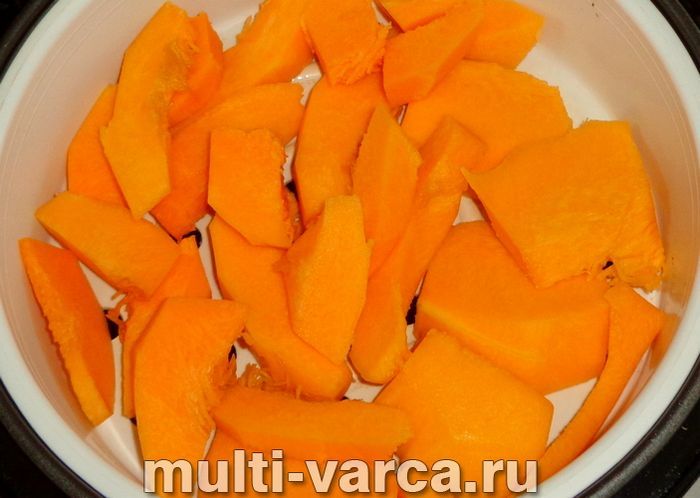 Гарбузовий кекс у мультиварці