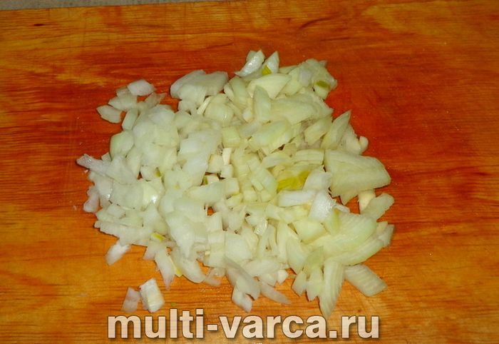 Гречка зі свининою та грибами в мультиварці