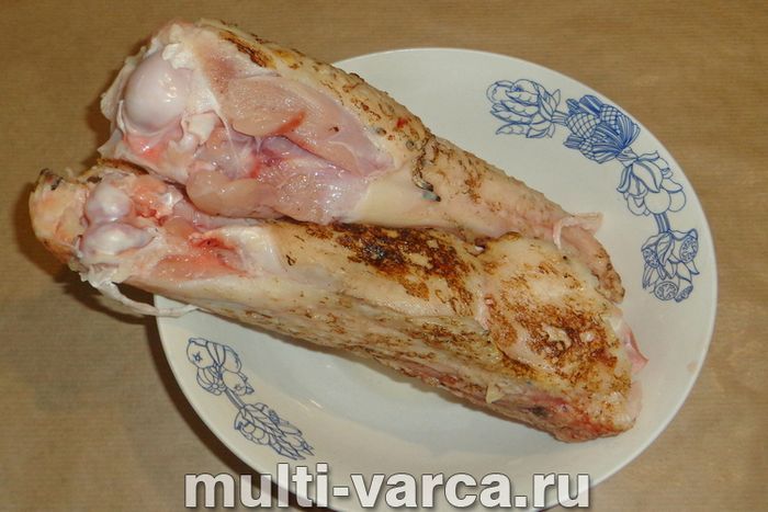 Холодець із курки та індички в мультиварці