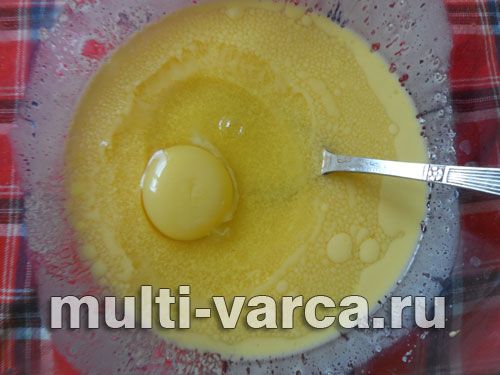 Імбирно-коричневе печиво з брусницею та яблуком