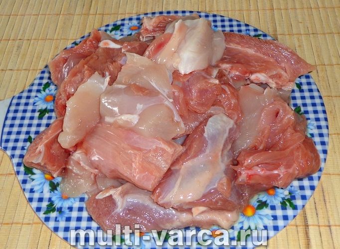 Індичка в сметані в мультиварці