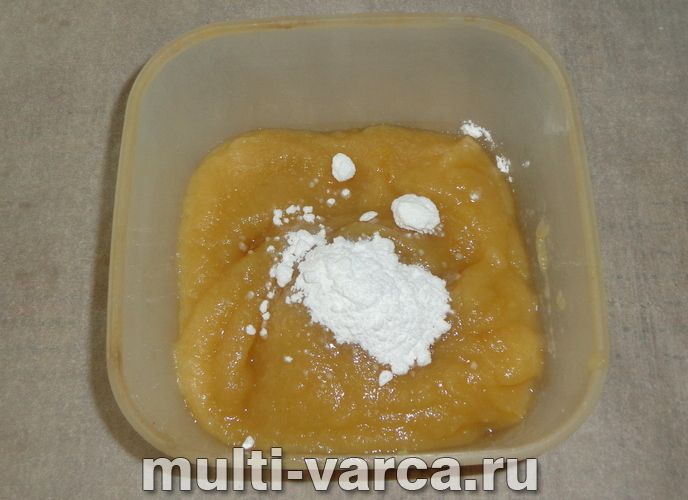 Яблучний пудинг у мультиварці