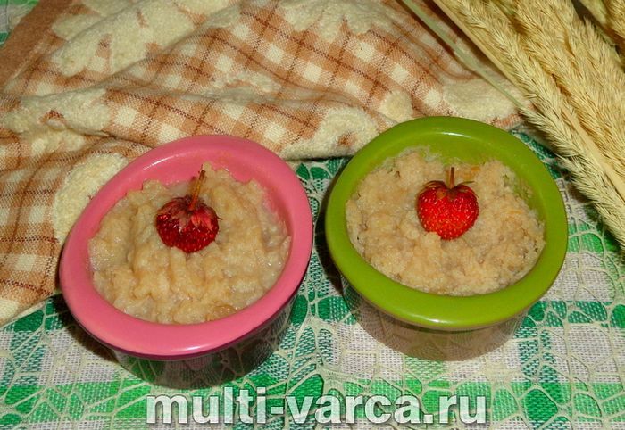 Яблучний пудинг у мультиварці