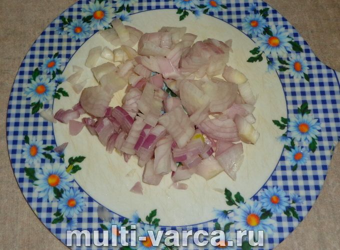 Курячі стегна з гречкою в мультиварці