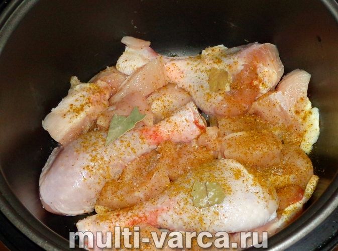 Курка у власному соку з часником