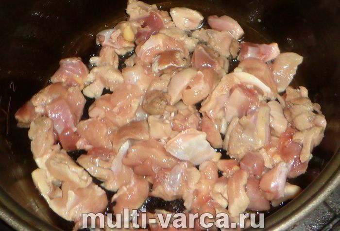Кускус із куркою в мультиварці