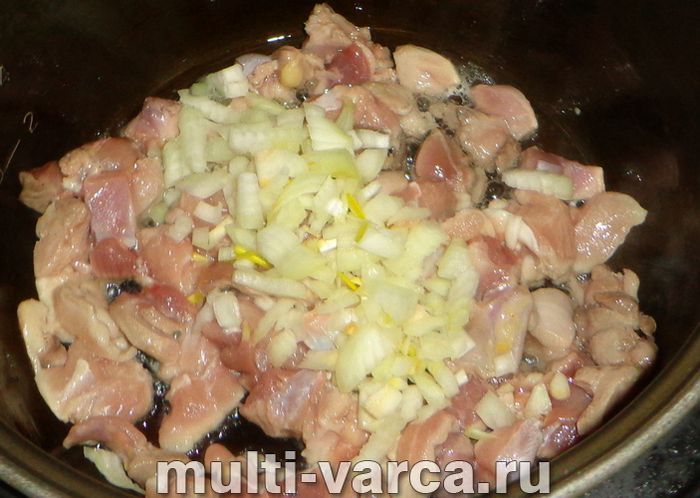 Кускус із куркою в мультиварці