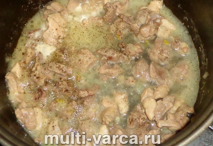 Кускус із куркою в мультиварці