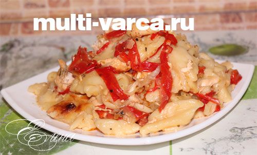 Макарони з куркою в мультиварці