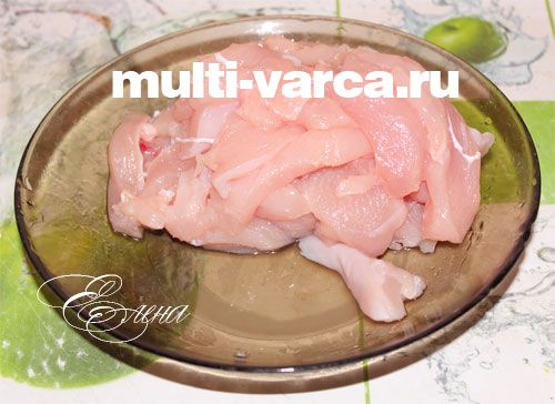 Макарони з куркою в мультиварці