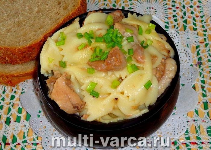 Макарони з тушонкою в мультиварці
