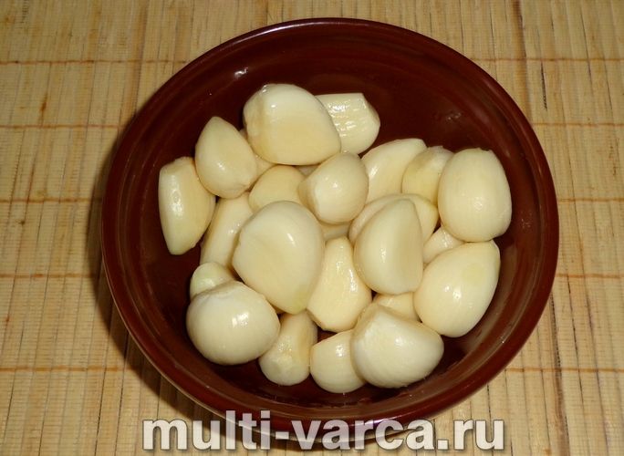Маринований часник на зиму