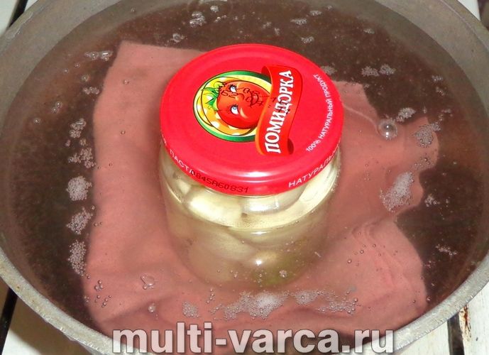 Маринований часник на зиму
