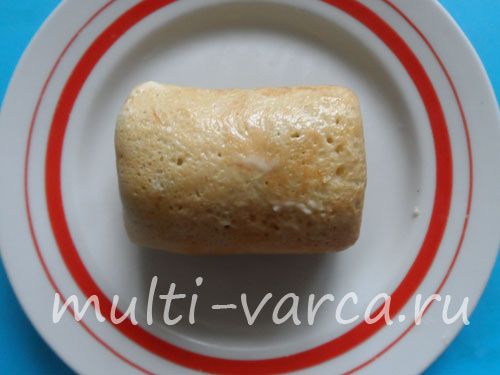 Млинці з грибами, рисом і яйцем