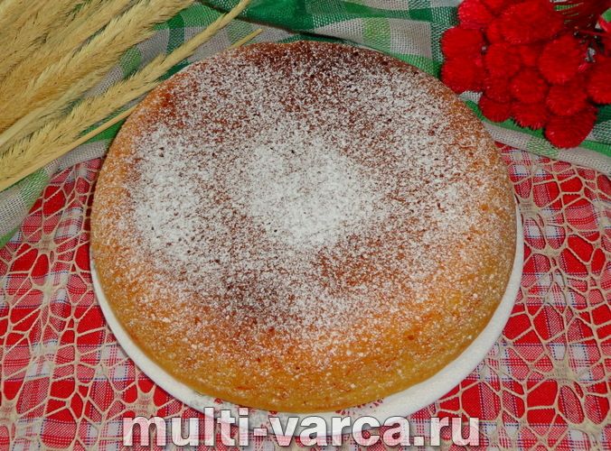 Морквяний пиріг на кефірі в мультиварці