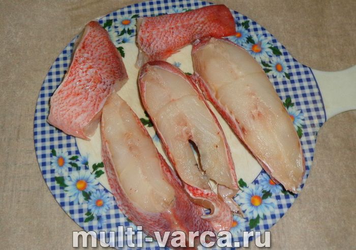 Морський окунь у мультиварці