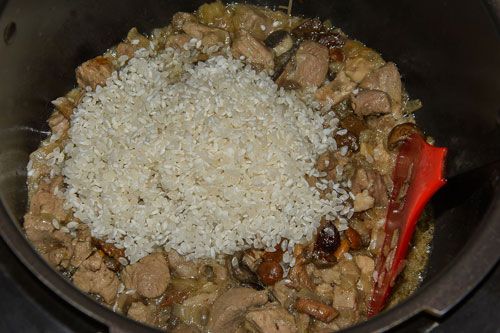 Перець, фарширований рисом із грибами та індичкою
