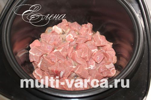 Рис із м'ясом і баклажанами в мультиварці