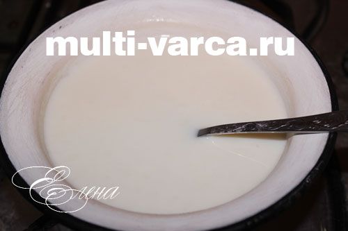 Шоколадний пиріг із сирними кульками