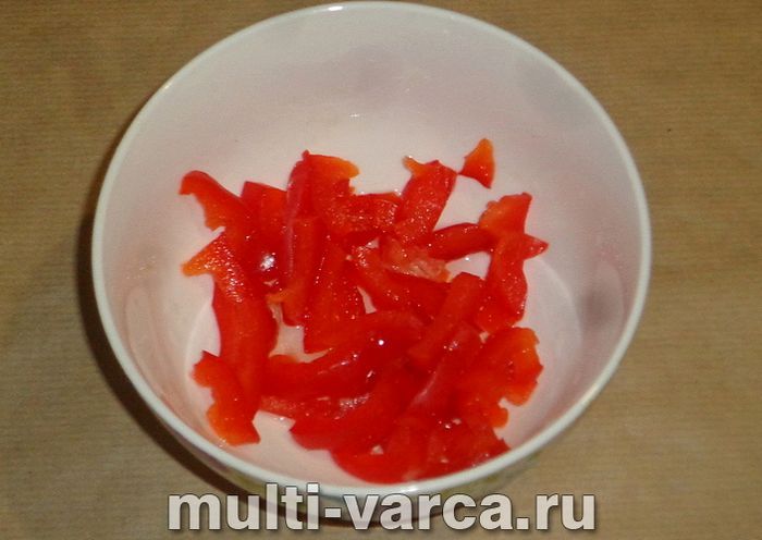 Скумбрія з овочами