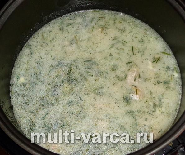 Тушкована курка з рисом у мультиварці