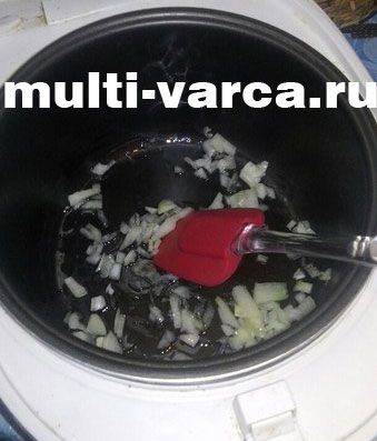 Тушковані овочі під сметанним соусом