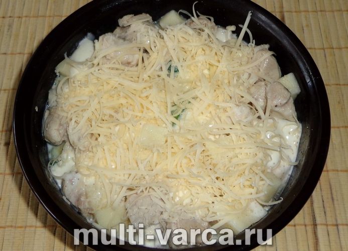 Запечена курка з кабачком і картоплею