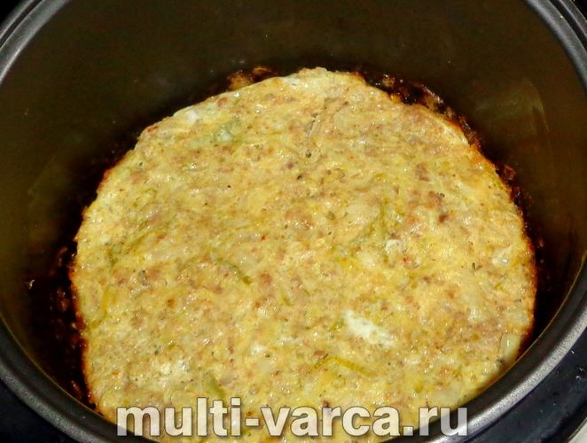 Запіканка з кабачків і капусти в мультиварці