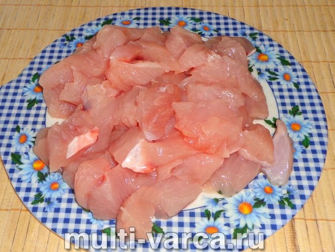 Індичка з кабачками в мультиварці