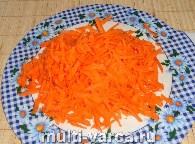 Індичка з кабачками в мультиварці