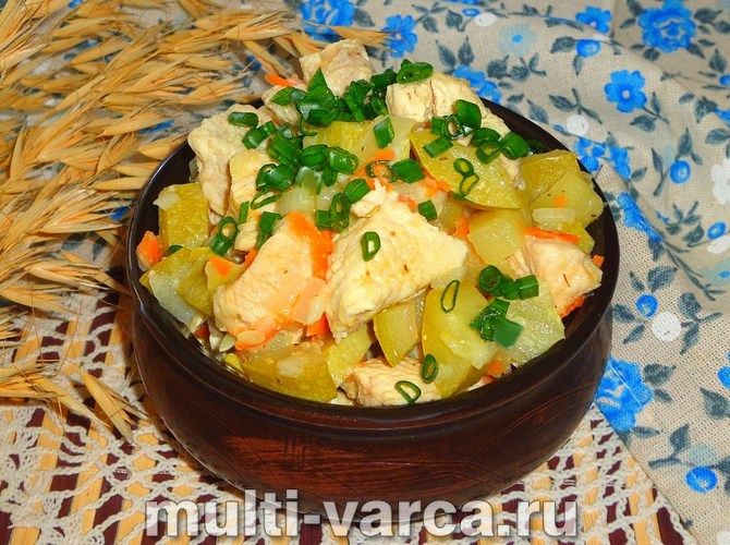 Індичка з кабачками в мультиварці