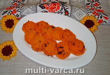 Картопля з ананасами та сиром у духовці
