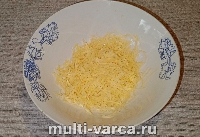 Картопля з ананасами та сиром у духовці