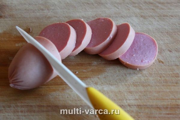 Макарони з сардельками