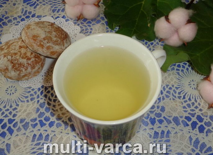Компот із ревеню в мультиварці
