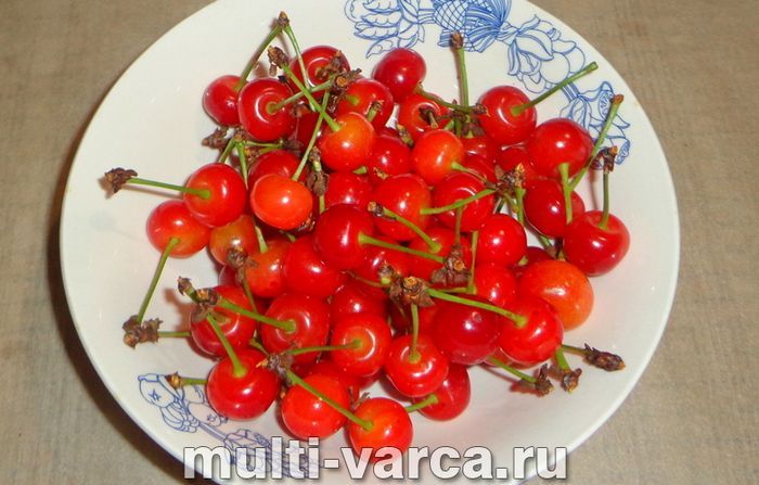Компот зі шпанки на зиму