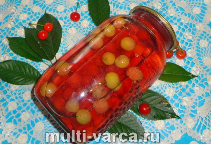 Компот зі шпанки на зиму