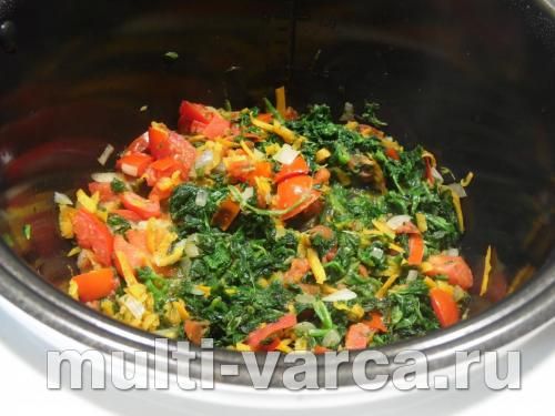 Куряче філе з овочами та сочевицею