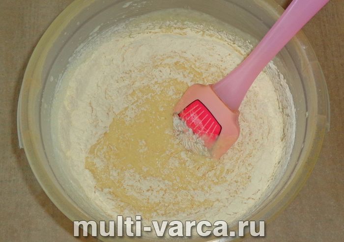 Манник на сметані в мультиварці