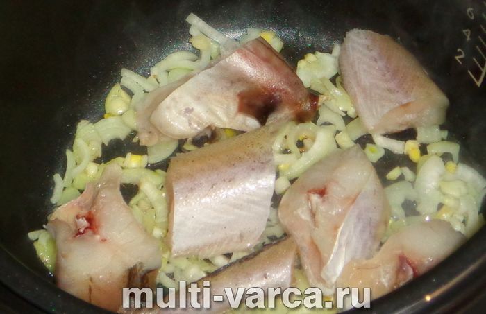 Минтай у томаті