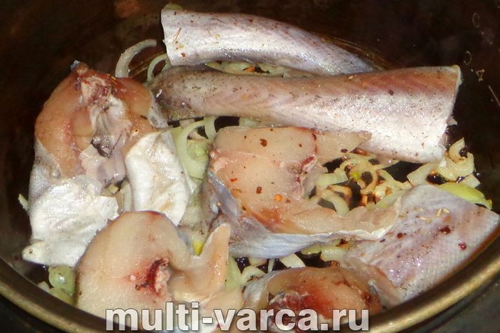 Минтай у вершках у мультиварці