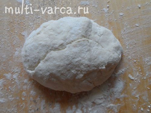 Пиріжки (трикутники) з бездріжджового тіста з м'ясом, грибами та яйцем