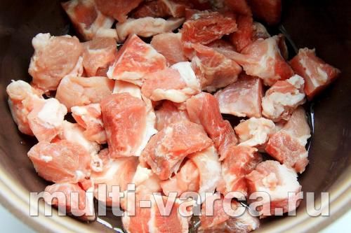 Плов зі свинини в мультиварці