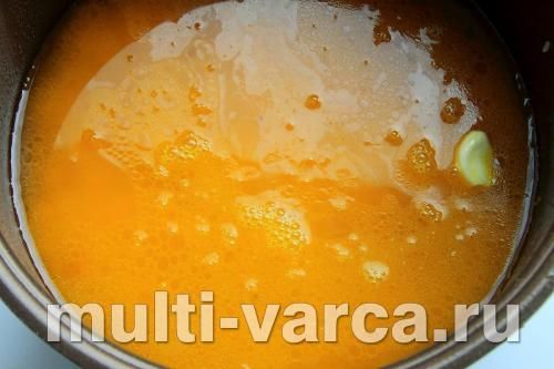 Плов зі свинини в мультиварці