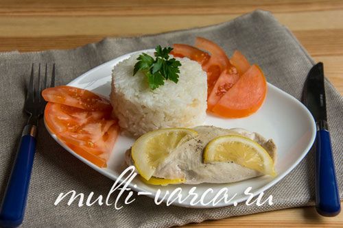 Рис із куркою в мультиварці на пару