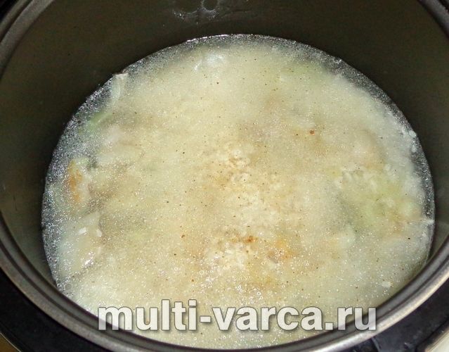 Рис із рибою в мультиварці