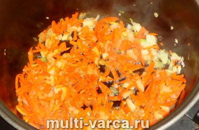 Рис на курячому бульйоні в мультиварці
