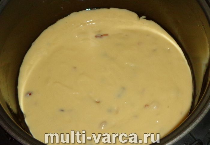 Різдвяний пиріг у мультиварці