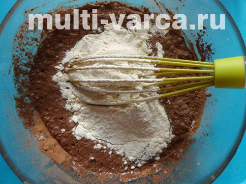 Шоколадні панкейки в мультиварці